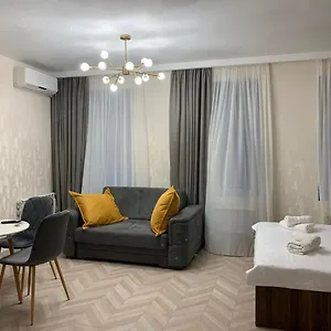 Home Plus Apartments Апартаменты Тбилиси